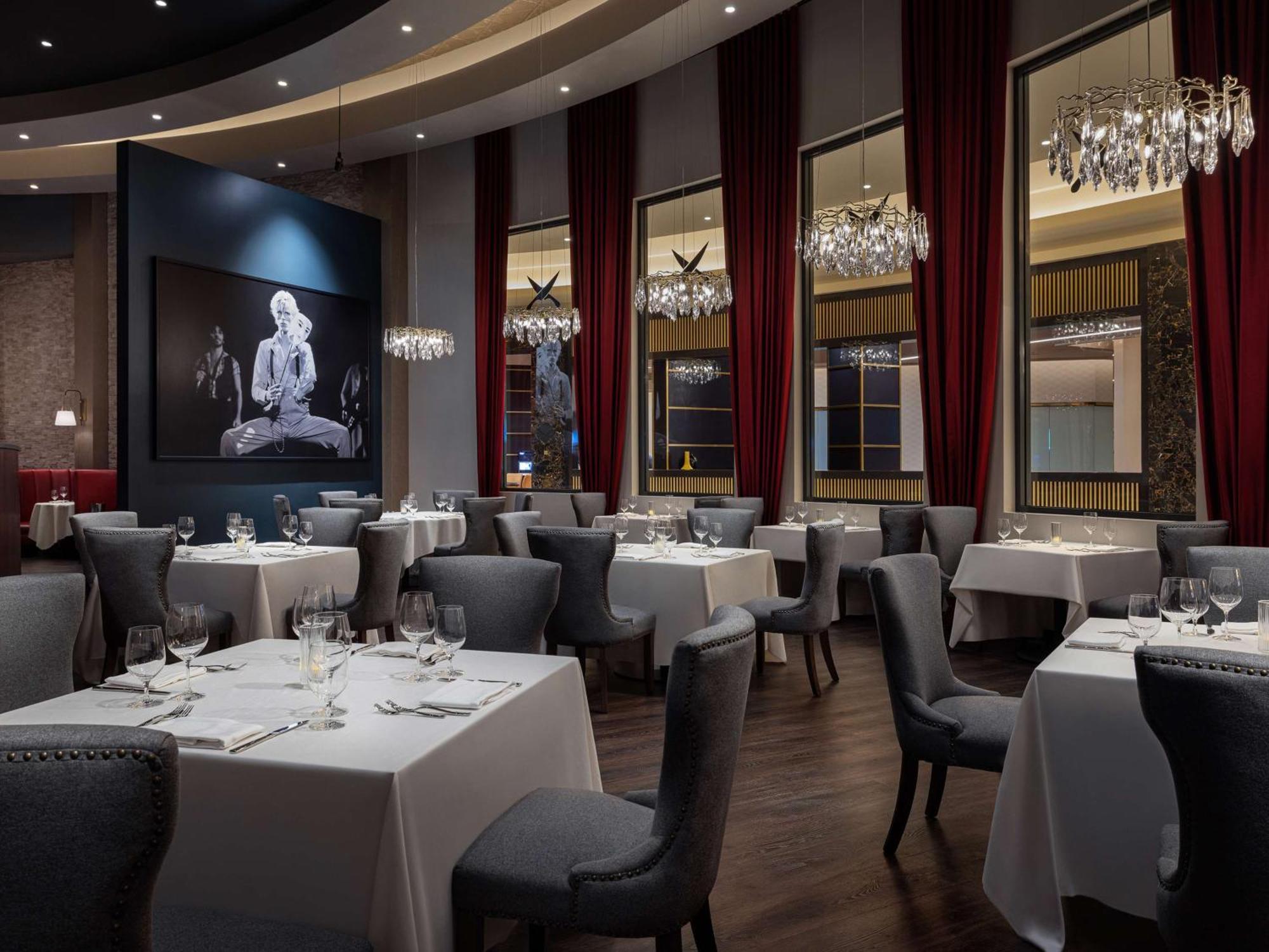 Conrad Las Vegas At Resorts World Dış mekan fotoğraf The interior of the restaurant